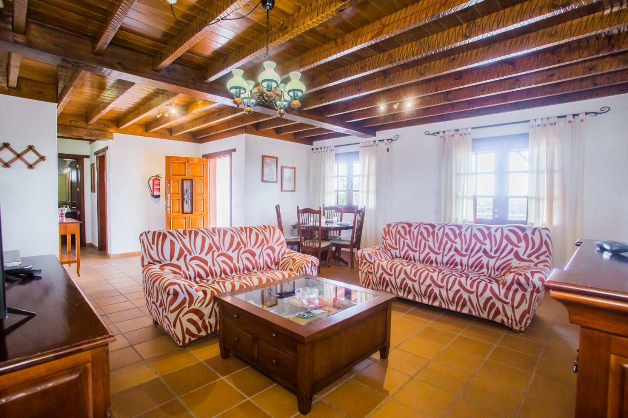 A1 Casas Y Villas Juani Y Juan Lanzarote Сан-Бартоломе Экстерьер фото